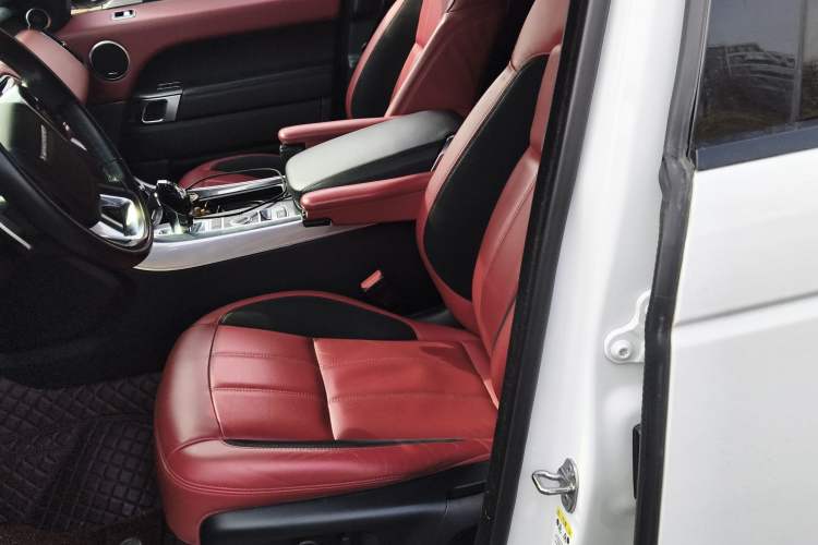 Used Land Rover Range Sport 2019 3.0 L6 HSE DYNAMIC Left Front Seat