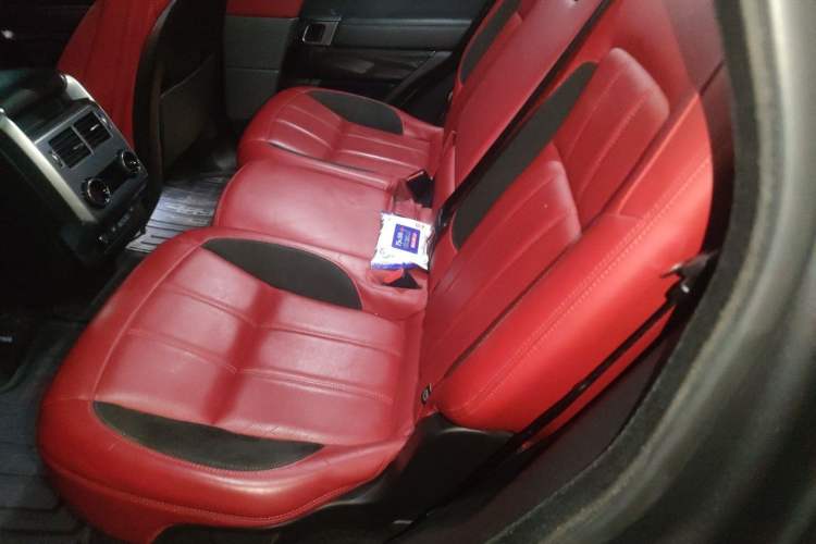 Used Land Rover Range Sport 2019 3.0 SC V6 HSE DYNAMIC Left Rear Seat