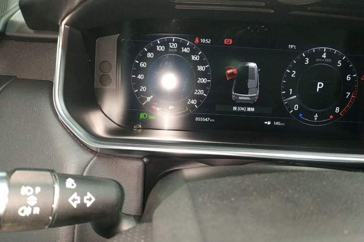 Used Land Rover Range Sport 2019 3.0 SC V6 Special Edition Odometer Close Up