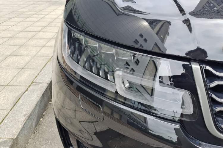 Used Land Rover Range Sport 2019 3.0 L6 HSE DYNAMIC Right Front Headlight