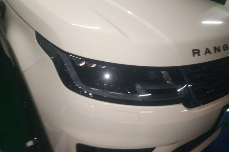 Used Land Rover Range Sport 2019 3.0 L6 HSE DYNAMIC Right Front Headlight