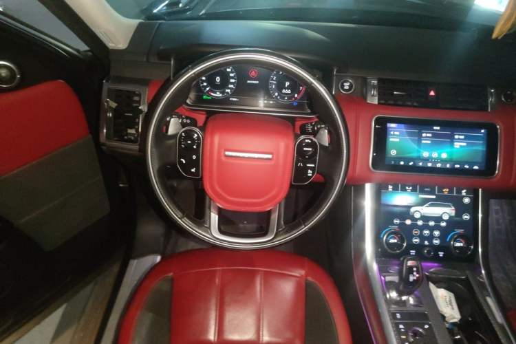 Used Land Rover Range Sport 2019 3.0 SC V6 HSE DYNAMIC Steering Wheel