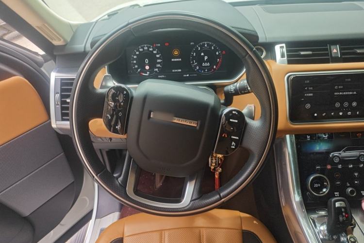 Used Land Rover Range Sport 2019 3.0 L6 HSE DYNAMIC Steering Wheel