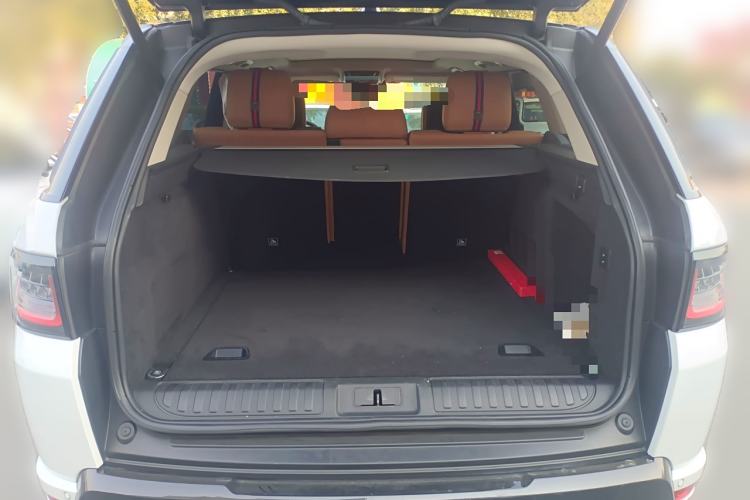 Used Land Rover Range Sport 2019 3.0 L6 HSE DYNAMIC Trunk