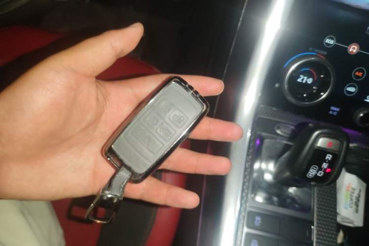 Used Land Rover Range Sport 2019 3.0 SC V6 HSE DYNAMIC Vehicle Key