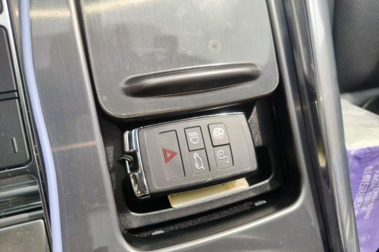Used Land Rover Range Sport 2019 3.0 SC V6 Special Edition Vehicle Key