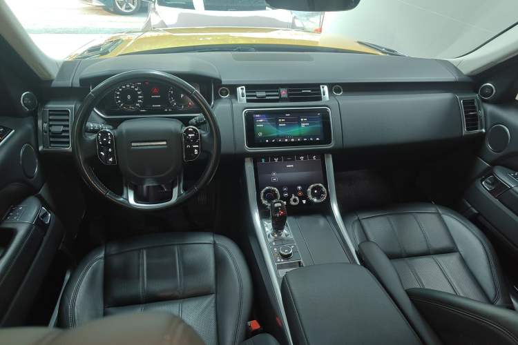 Used Land Rover Range Sport 2019 3.0 SC V6 Special Edition Interior 2