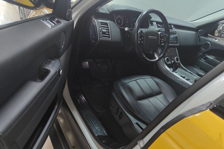 Used Land Rover Range Sport 2019 3.0 SC V6 Special Edition Interior 3