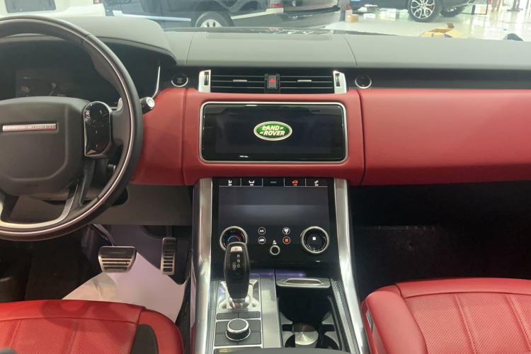 Used Land Rover Range Sport 2020 3.0 L6 HSE DYNAMIC Audio And AC Panel