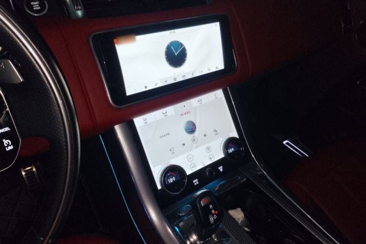 Used Land Rover Range Sport 2020 3.0 L6 HSE DYNAMIC Audio And AC Panel