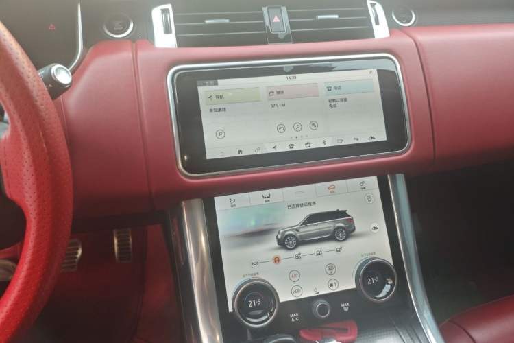 Used Land Rover Range Sport 2020 3.0 L6 HSE DYNAMIC Audio And AC Panel