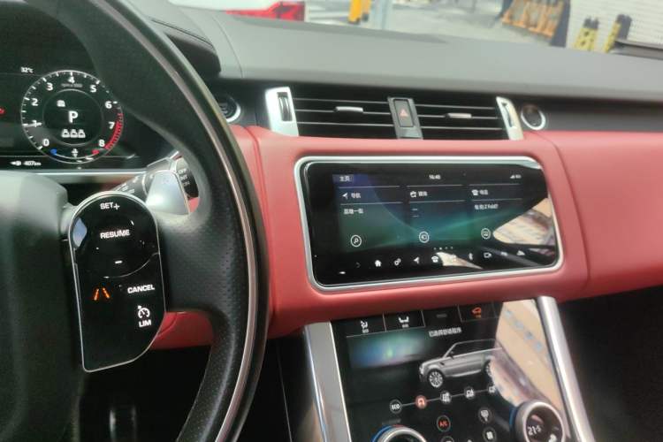 Used Land Rover Range Sport 2020 3.0 L6 HSE DYNAMIC Audio And AC Panel