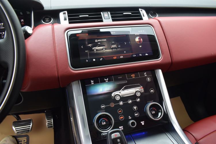 Used Land Rover Range Sport 2020 3.0 L6 HSE DYNAMIC Audio And AC Panel