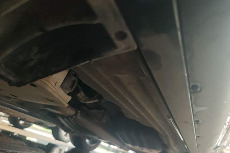 Used Land Rover Range Sport 2020 3.0 L6 HSE DYNAMIC Chassis Front Left