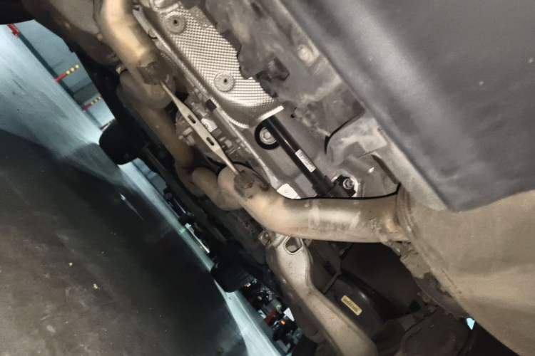 Used Land Rover Range Sport 2020 3.0 L6 HSE DYNAMIC Chassis Rear