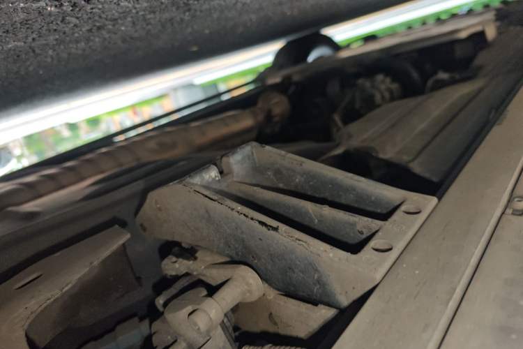 Used Land Rover Range Sport 2020 3.0 L6 HST Chassis Rear Left