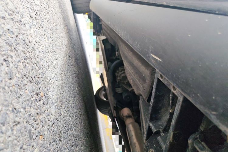 Used Land Rover Range Sport 2020 3.0 L6 HSE DYNAMIC Chassis Rear Left
