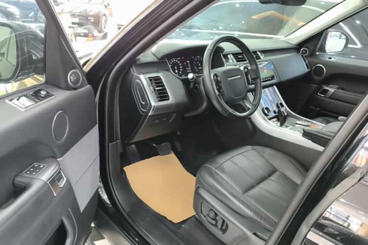 Used Land Rover Range Sport 2020 3.0 L6 SE Driver Seat