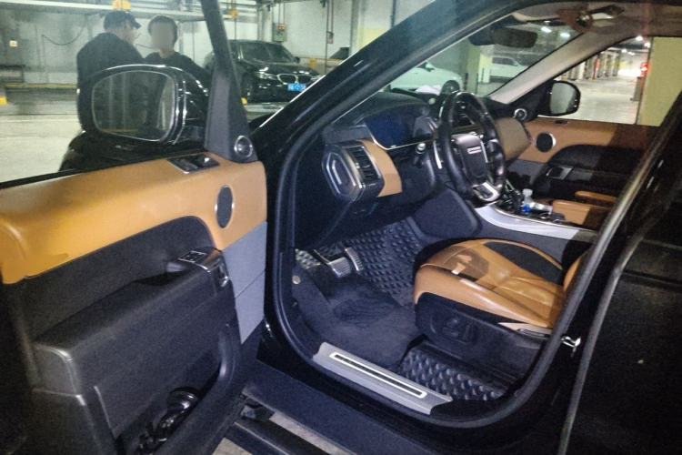 Used Land Rover Range Sport 2020 3.0 L6 HSE DYNAMIC Driver Seat