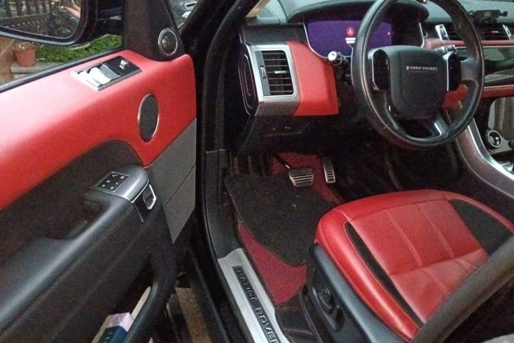 Used Land Rover Range Sport 2020 3.0 L6 HSE DYNAMIC Driver Seat