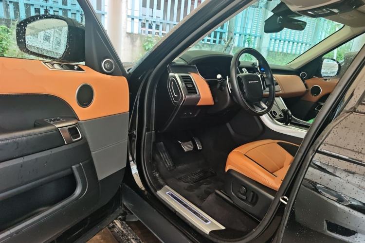 Used Land Rover Range Sport 2020 3.0 L6 HSE DYNAMIC Driver Seat