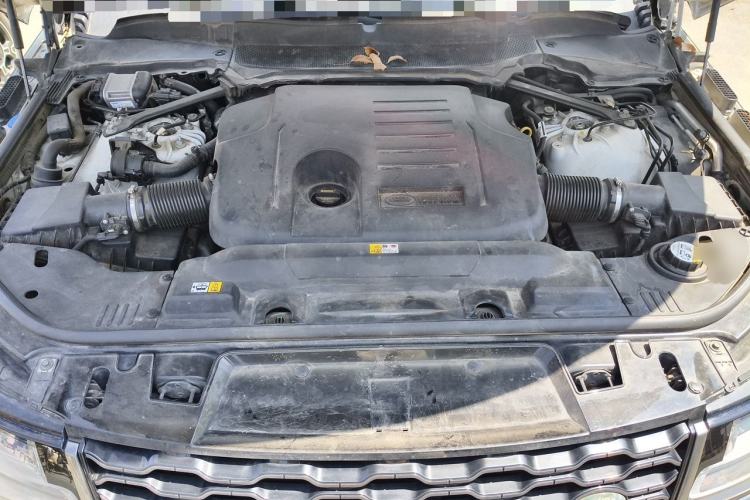 Used Land Rover Range Sport 2020 3.0 L6 HSE DYNAMIC Engine Bay