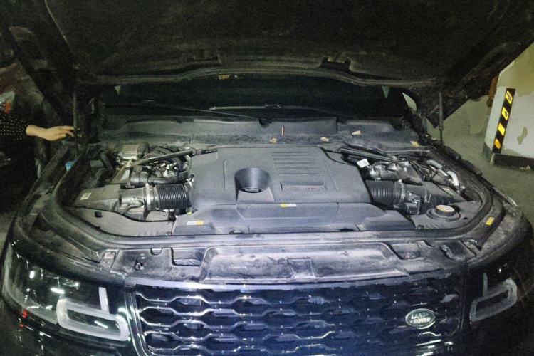 Used Land Rover Range Sport 2020 3.0 L6 HSE DYNAMIC Engine Bay