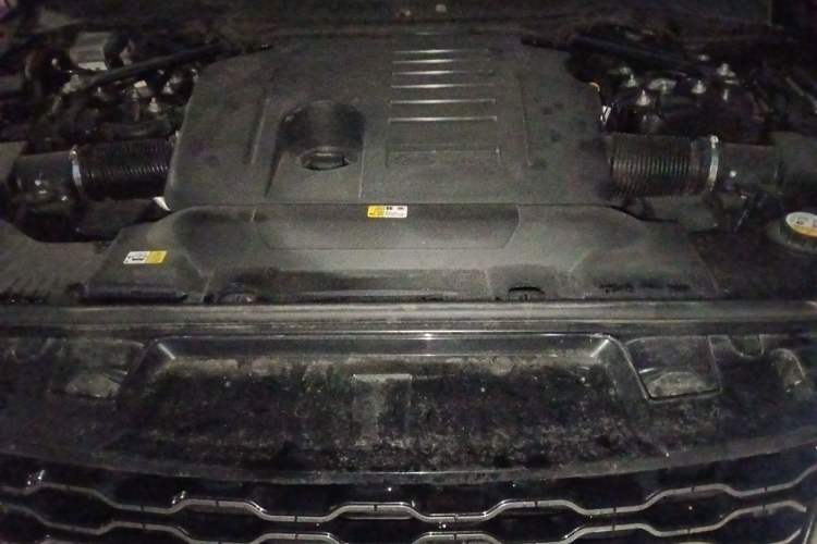 Used Land Rover Range Sport 2020 3.0 L6 HSE DYNAMIC Engine Bay
