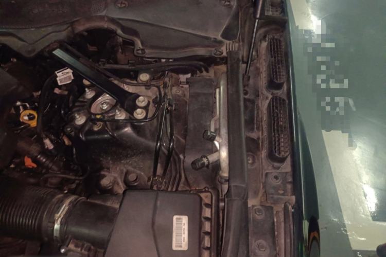 Used Land Rover Range Sport 2020 3.0 L6 HSE DYNAMIC Engine Bay Left