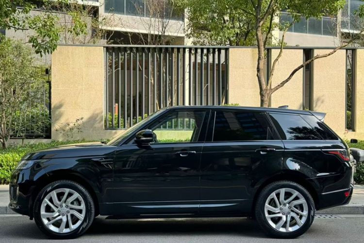 Used Land Rover Range Sport 2020 3.0 L6 HSE DYNAMIC Exterior 1