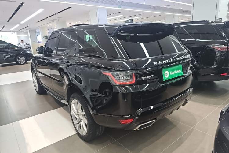 Used Land Rover Range Sport 2020 3.0 L6 HSE DYNAMIC Exterior 2
