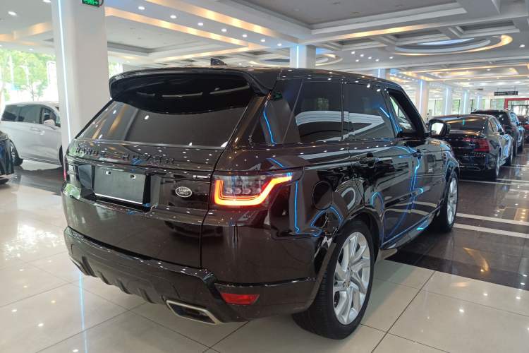 Used Land Rover Range Sport 2020 3.0 L6 HSE DYNAMIC Exterior 3