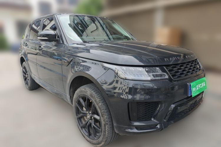 Used Land Rover Range Sport 2020 3.0 L6 HSE DYNAMIC Front Right 45 Deg