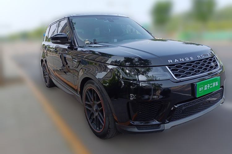 Used Land Rover Range Sport 2020 3.0 L6 SE Front Right 45 Deg