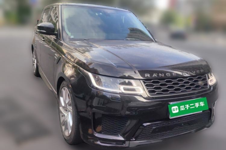 Used Land Rover Range Sport 2020 3.0 L6 HSE DYNAMIC Front Right 45 Deg