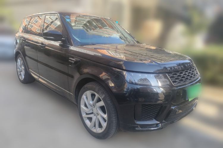 Used Land Rover Range Sport 2020 3.0 L6 HSE DYNAMIC Front Right 45 Deg