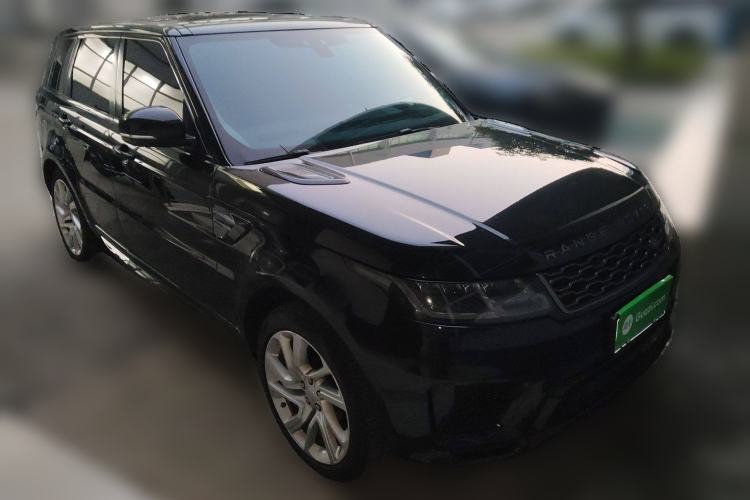 Used Land Rover Range Sport 2020 3.0 L6 SE Front Right 45 Deg