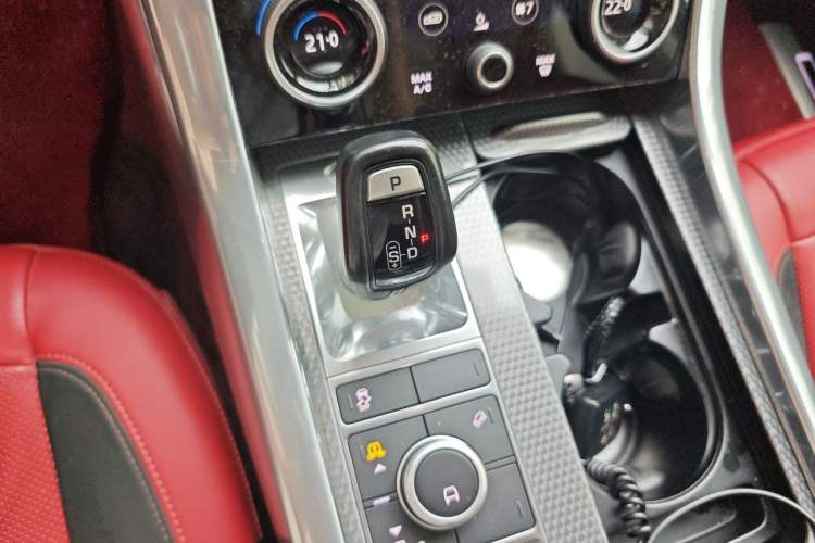 Used Land Rover Range Sport 2020 3.0 L6 HSE DYNAMIC Gear Lever