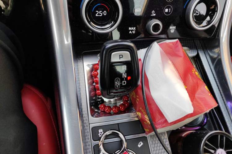 Used Land Rover Range Sport 2020 3.0 L6 HSE DYNAMIC Gear Lever