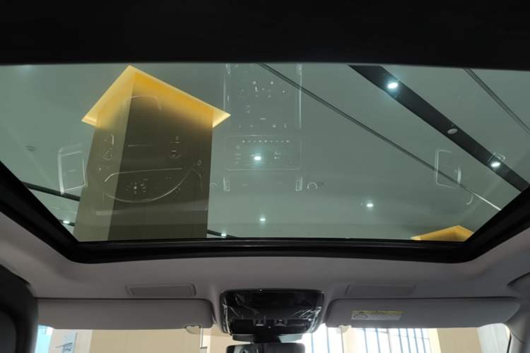 Used Land Rover Range Sport 2020 3.0 L6 SE Headliner