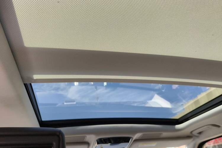 Used Land Rover Range Sport 2020 3.0 L6 HSE DYNAMIC Headliner