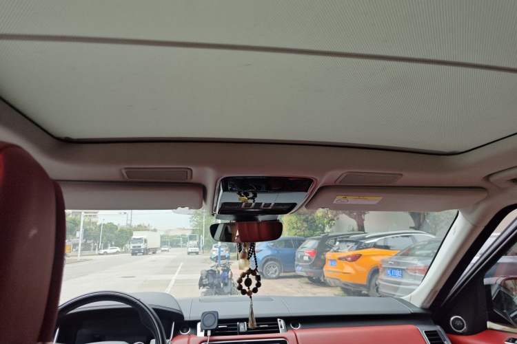 Used Land Rover Range Sport 2020 3.0 L6 HSE DYNAMIC Headliner