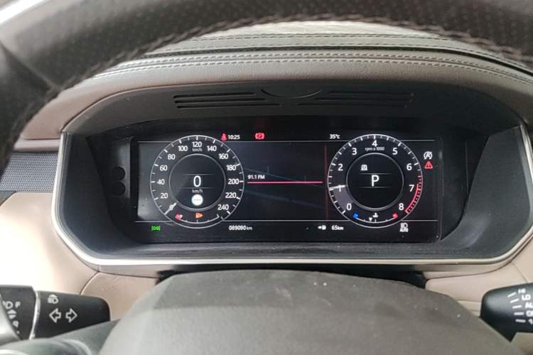 Used Land Rover Range Sport 2020 3.0 L6 HSE DYNAMIC Instrument Cluster
