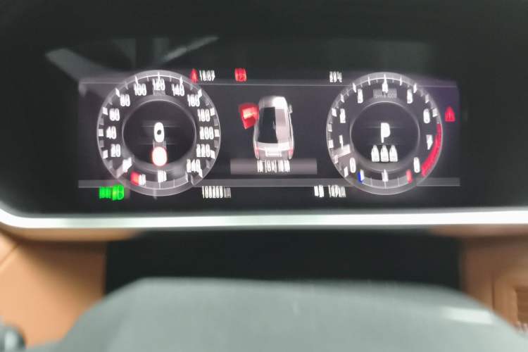 Used Land Rover Range Sport 2020 3.0 L6 HSE DYNAMIC Instrument Cluster