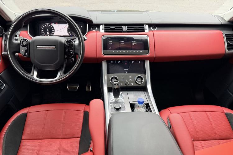 Used Land Rover Range Sport 2020 3.0 L6 HSE DYNAMIC Interior 1
