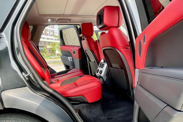 Used Land Rover Range Sport 2020 3.0 L6 HSE DYNAMIC Interior 10