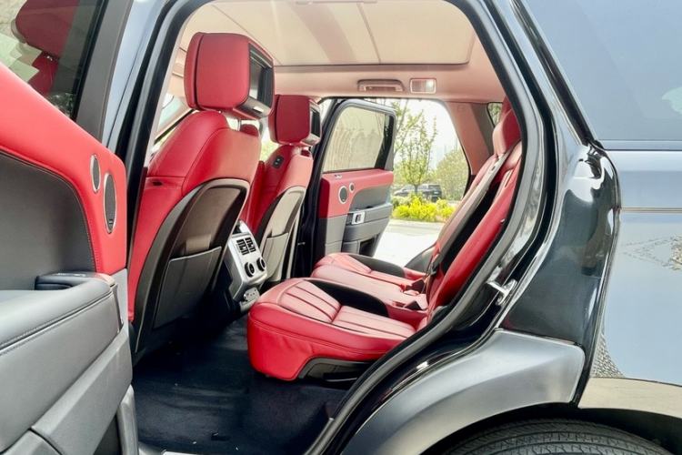 Used Land Rover Range Sport 2020 3.0 L6 HSE DYNAMIC Interior 5