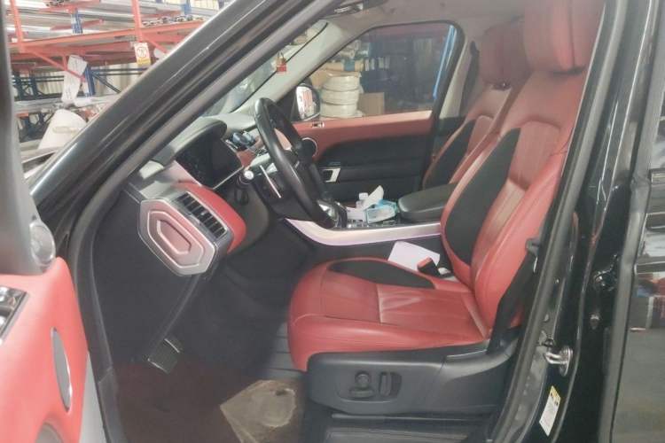 Used Land Rover Range Sport 2020 3.0 L6 HSE DYNAMIC Left Front Seat