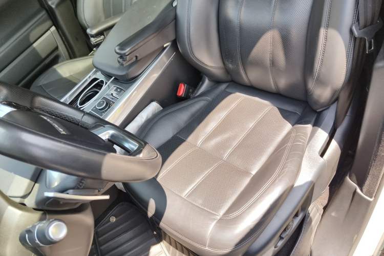 Used Land Rover Range Sport 2020 3.0 L6 HSE DYNAMIC Left Front Seat