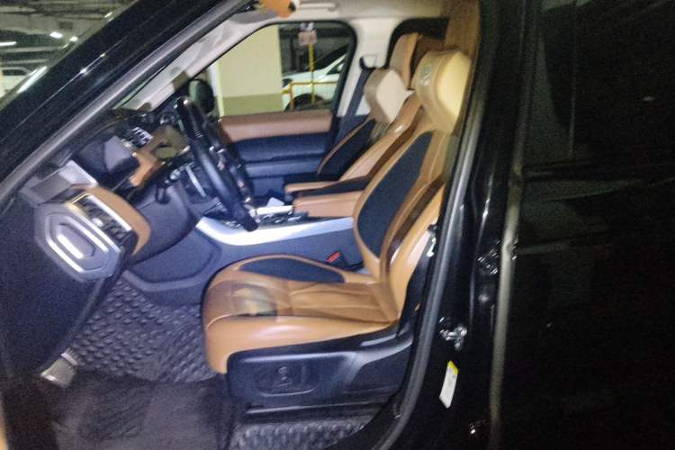 Used Land Rover Range Sport 2020 3.0 L6 HSE DYNAMIC Left Front Seat